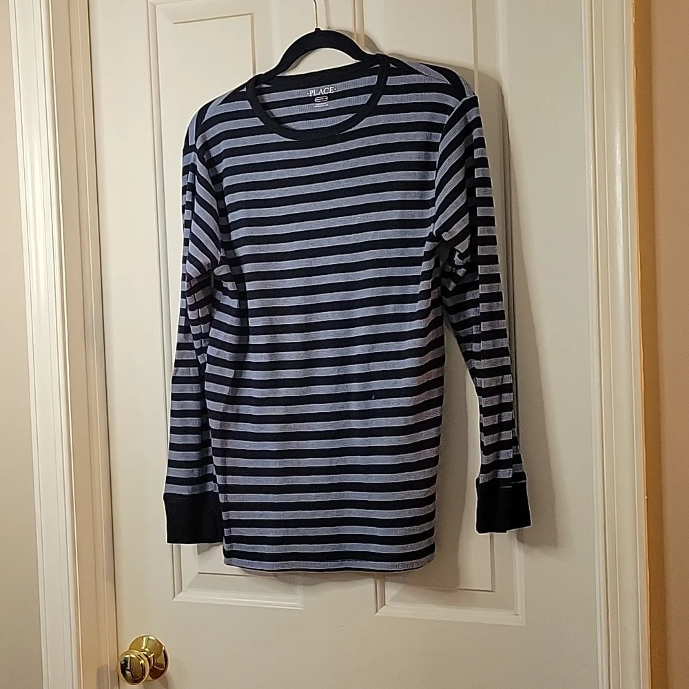 Childrens Place light blue and navy striped  thermal shirt xxl/16
